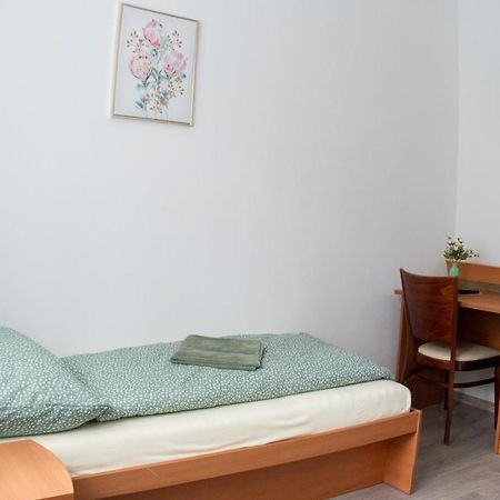 Ubytovanie Sasinkova Žilina Esterno foto